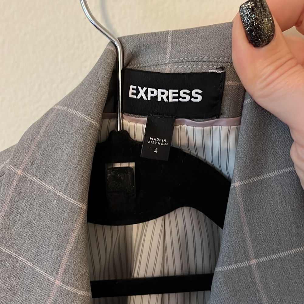 Express Blazer - Picture 2 of 3